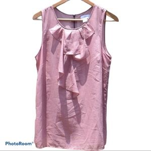 Pretty, silky lavender purple career sleeveless top with neckline detail size m